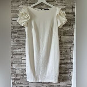 Pietro Brunelli || Women’s White Salisburgo Shealth Ruffle Maternity Dress S